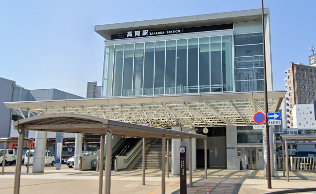 高岡駅