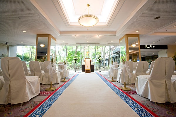 アトリウムチャペル