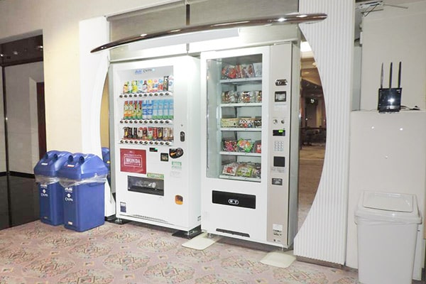 自動販売機コーナー
